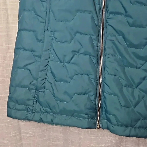 FREE COUNTRY VEST - Picture 3 of 10